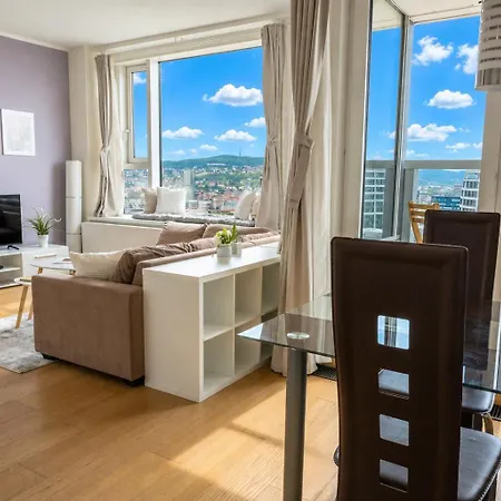 Panoramaview/31thfloor!/luxury/wifi/parking