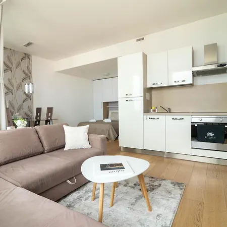 Panoramaview/31thfloor!/luxury/wifi/parking براتسيلافا