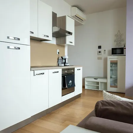 Panoramaview/31thfloor!/luxury/wifi/parking شقة