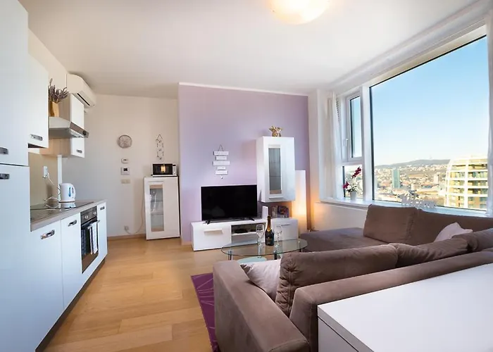 Panoramaview/31thfloor!/luxury/wifi/parking Bratislava